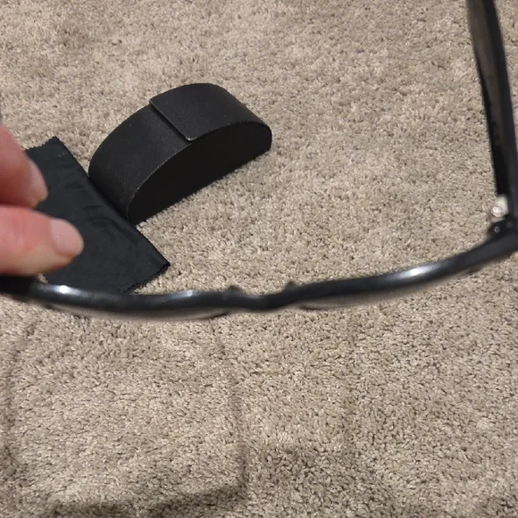 Ray-Ban Black Sunglasses with White Mickey Detail - Picture 4 of 7